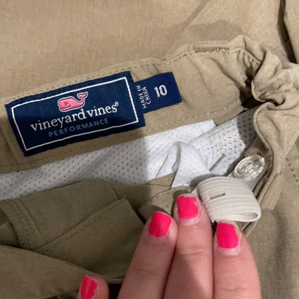 Vineyard Vines khaki shorts